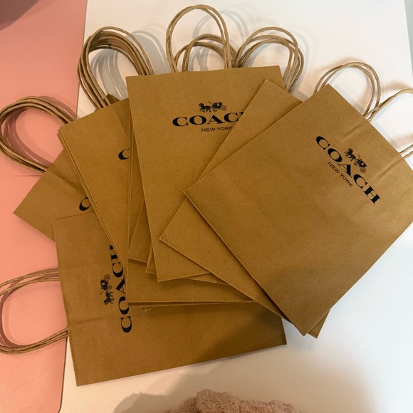 COACH 16 Small Paper Bags - Picture 5 of 5